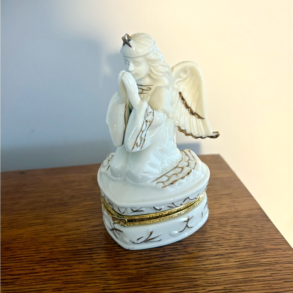 Vintage White and Gold Angel Figurine Box